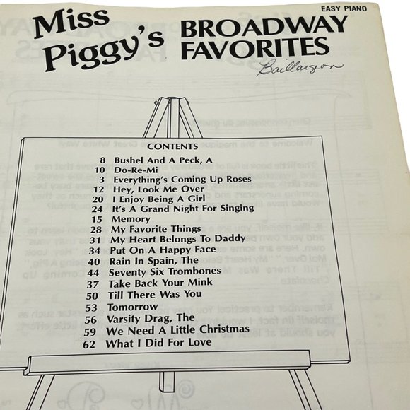 Miss Piggy's Broadway Favorites Music Songbook Piano - Picture 3 of 3